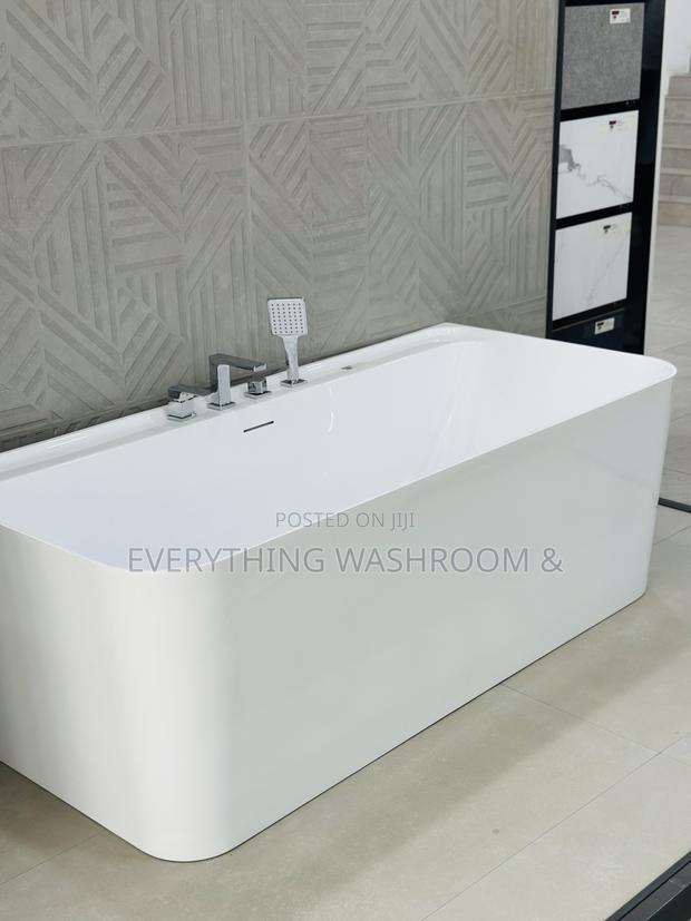 White Bathtub_ceramic Bathtub_straight Bath With Accessories · Photo 2