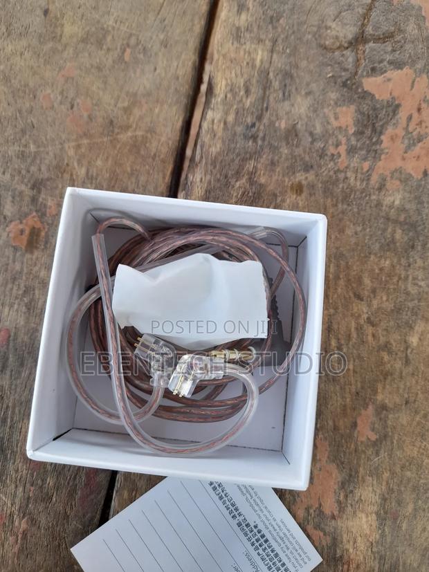 Kz Edx Pro In Ear Monitor Ear Buds · Photo 3