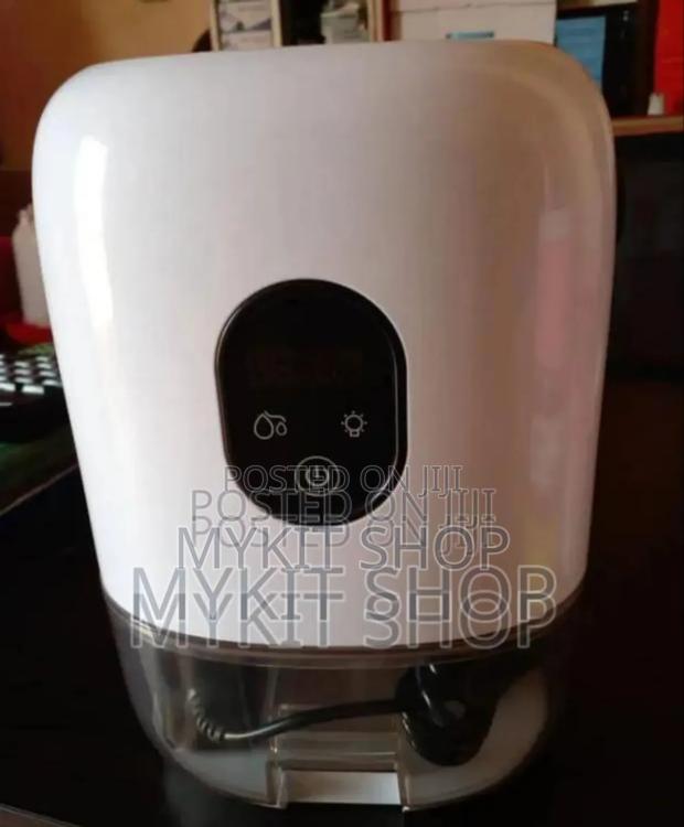 Dehumidifier · Photo 1