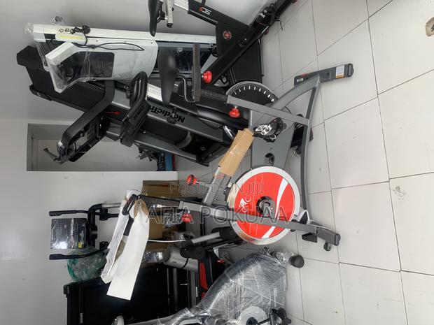 Sunny Spin Bike 120kg · Photo 2