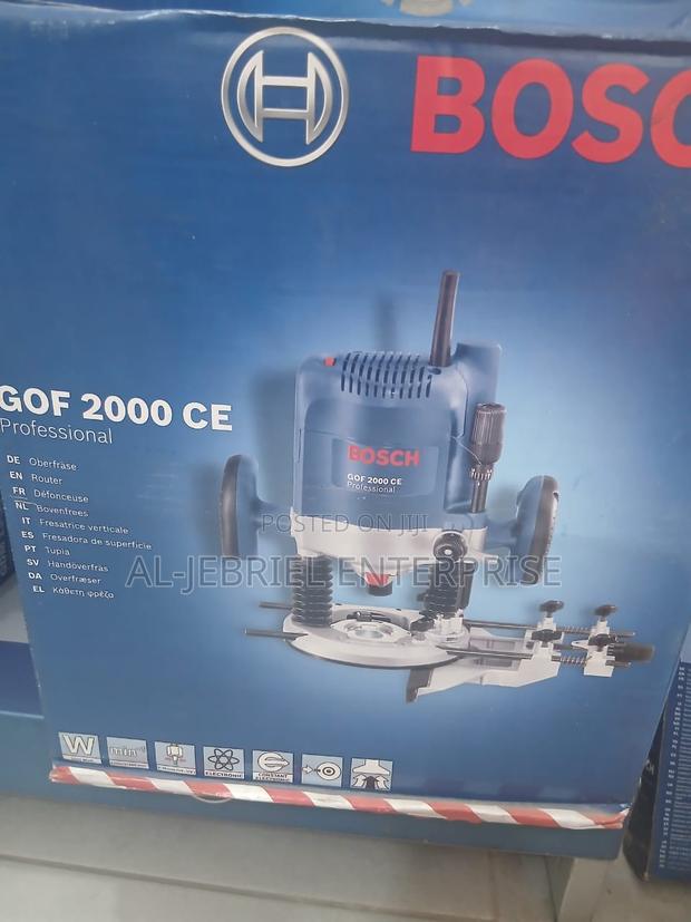 Bosch Router 2000w · Photo 1