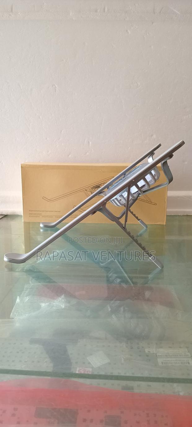 Laptop Stand With Fan · Photo 1