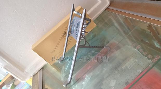Laptop Stand With Fan · Photo 5