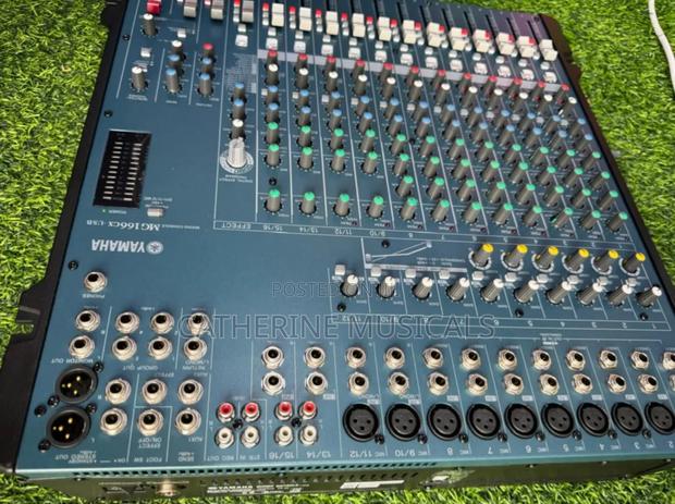 Yamaha Mg 166ccx 16channel Mixer · Photo 3