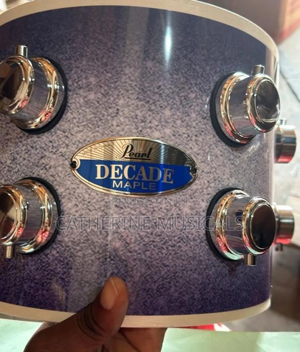 Pearl Decade 5-Set Full Drums · Photo 1