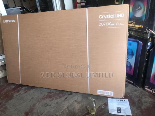 Stream Your Favorite Apps on Samsung 65" Crystal Ultra Hd Tv · Photo 1