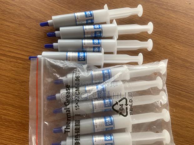 Thermal Grease (Paste) · Photo 2