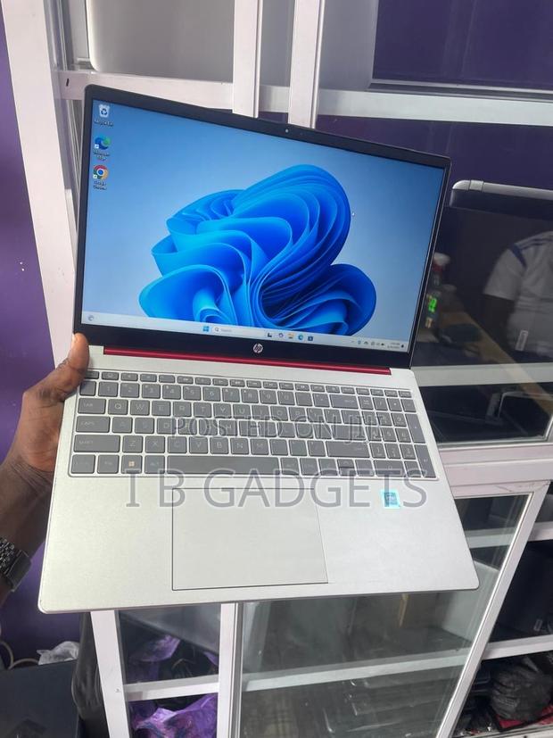 Laptop HP 15 4GB Intel Core i5 SSD 128GB · Photo 7