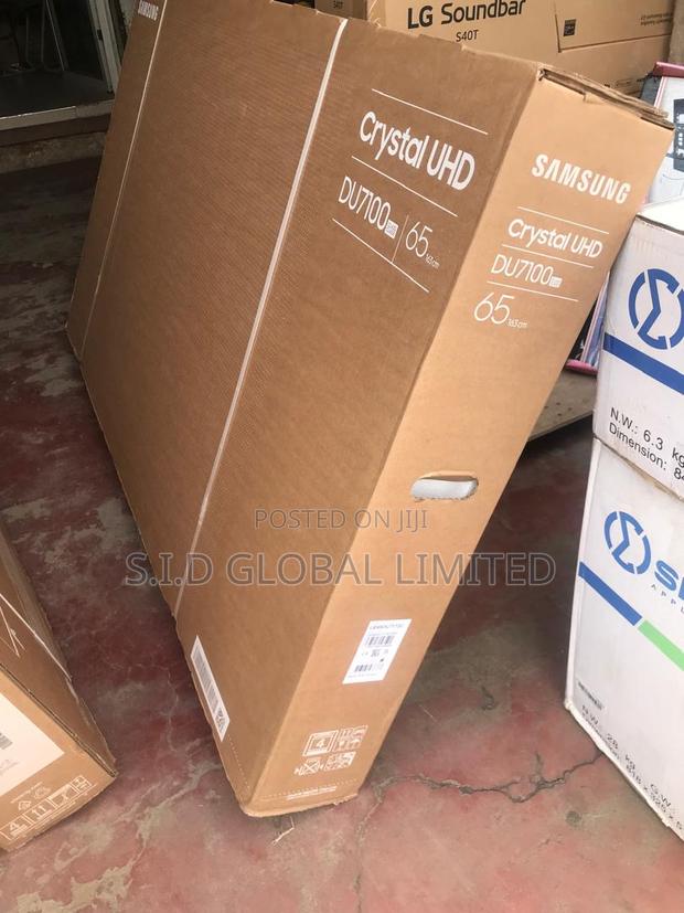 Smart Tizen Samsung Europe 2024 Crystal Uhd Ue65du7172 · Photo 2