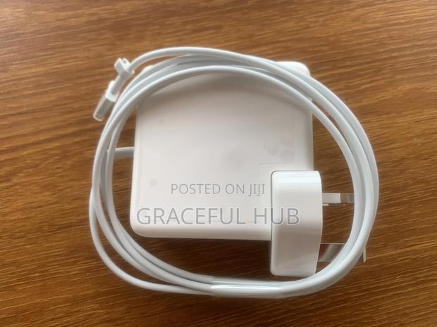 Apple Air 85w (Macbook 2pin) · Photo 1