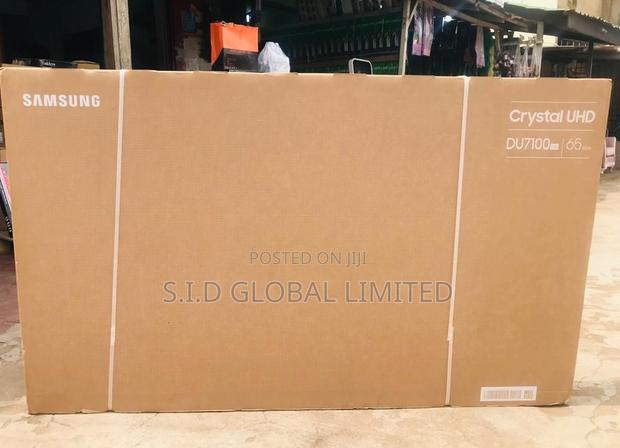 Watch Netflix, Max Disney+ and More on Samsung 65" Smart Tv · Photo 2