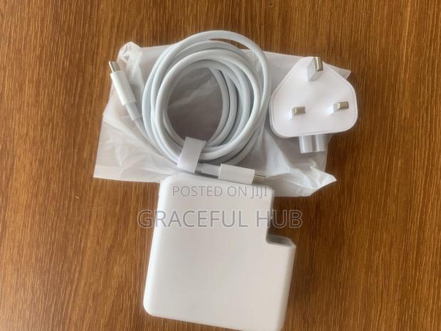 Apple Type C 87w(Macbook Charger) · Photo 2