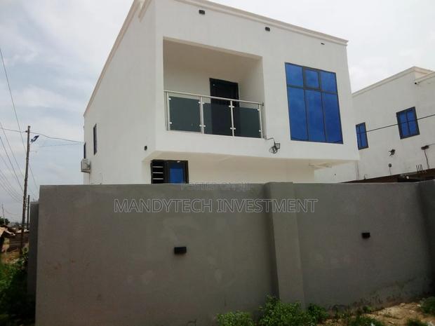 2bdrm Duplex in Lake Side Estate for sale · Photo 1