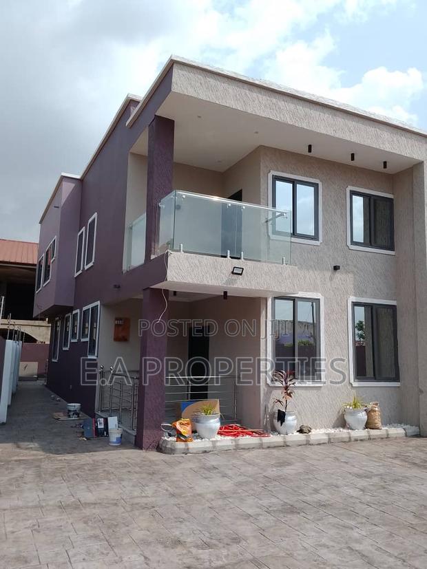 4bdrm House in E A Properties, Frafraha for sale · Photo 4