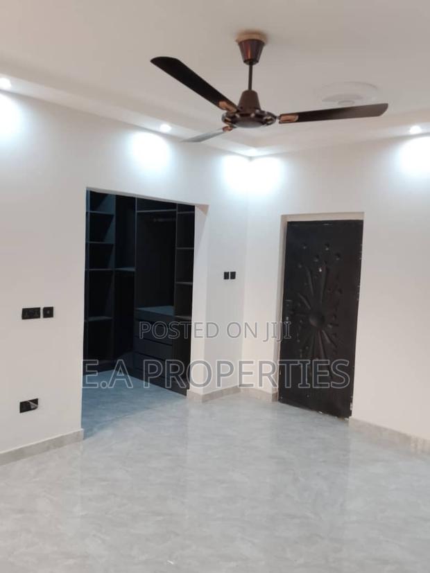 4bdrm House in E A Properties, Frafraha for sale · Photo 6
