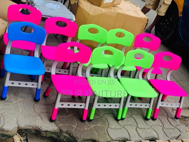 Kids Chair · Photo 2