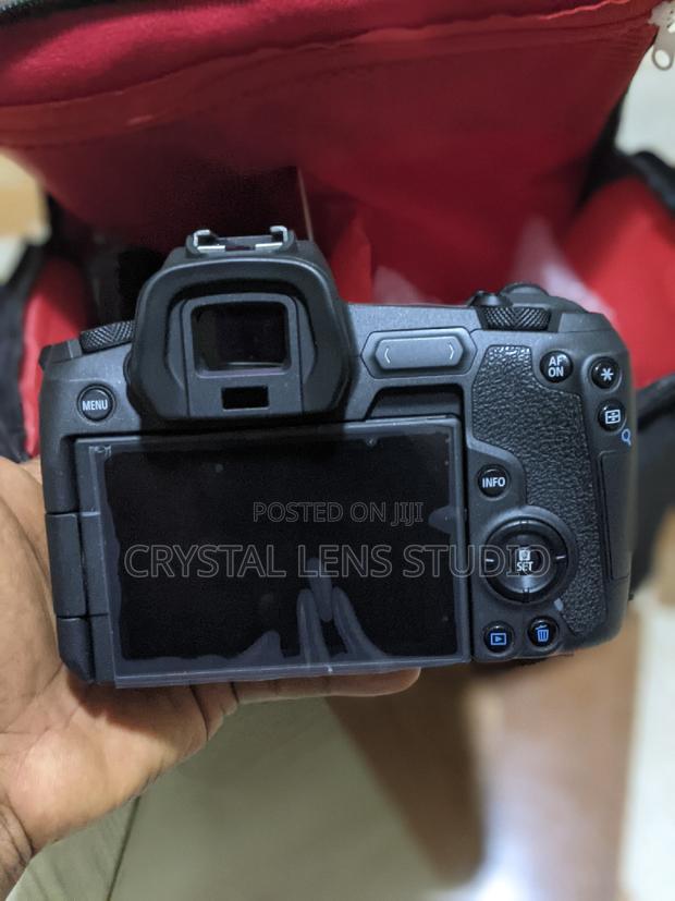 99% New Canon R With Accessories · Photo 2
