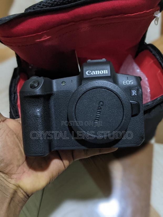 99% New Canon R With Accessories · Photo 5