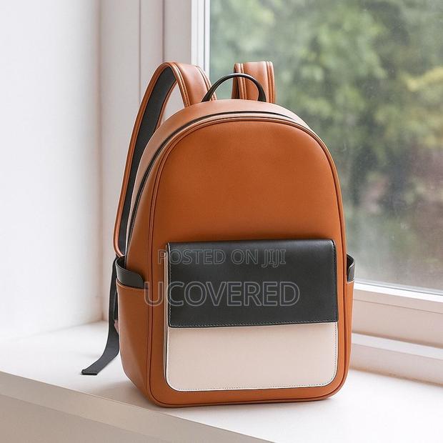 Vintage Leather Travel Backpack Fit 15.6 Laptop Waterproof · Photo 8