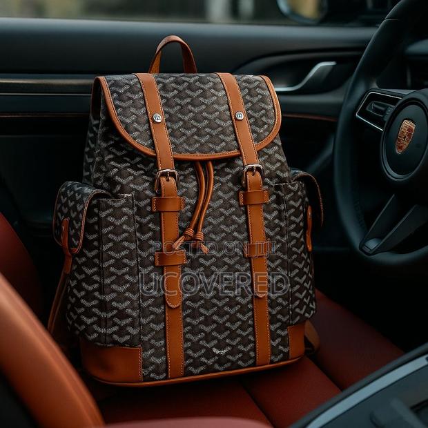 Goyard Unisex Backpack Luxury Anti-Theft Waterproof Bag · Photo 8