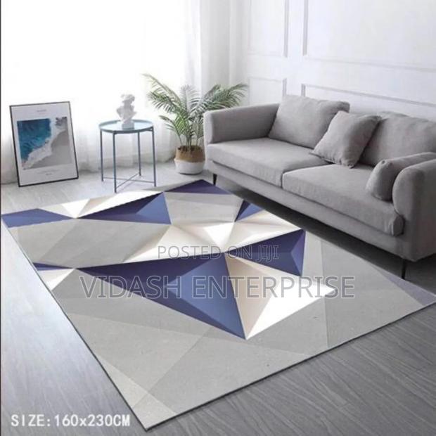 Beyond Ordinary Flooring (160/230cm ) · Photo 1