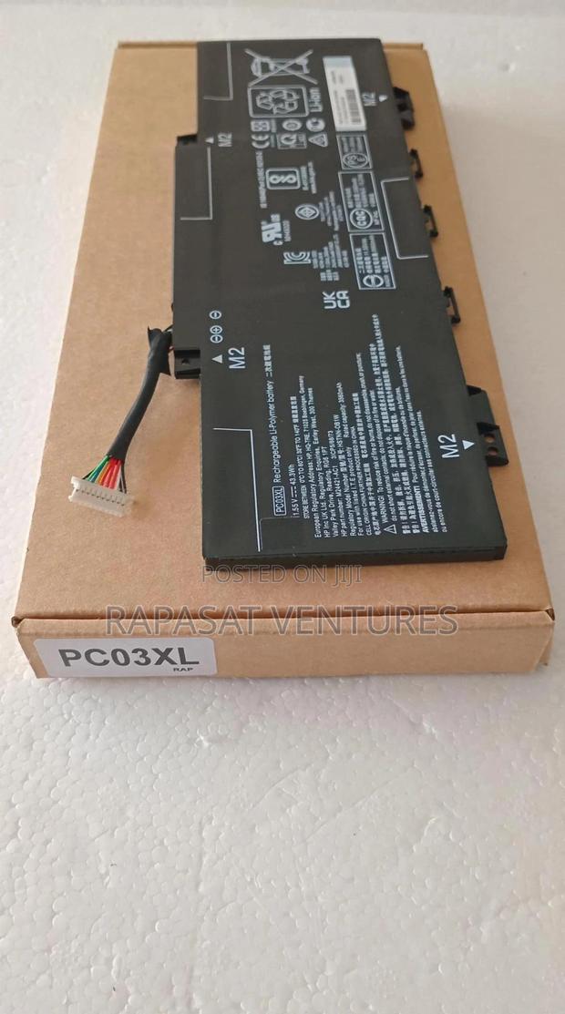 HP Pc03xl Battery · Photo 1