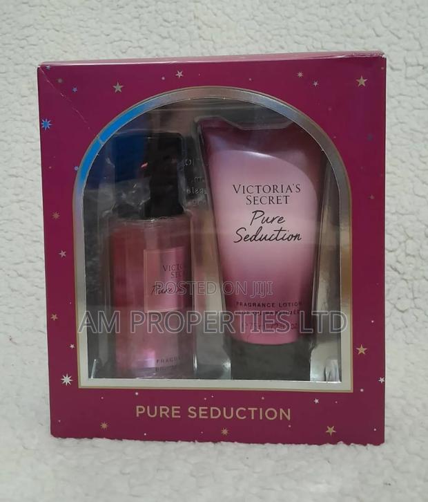 Victoria's Secret Travel Size Duo Set · Photo 2