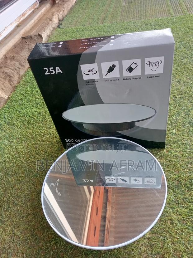 Product Display Rotating Table · Photo 3