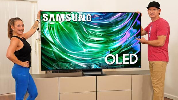 Samsung 77" Oled S90d Smart Ai Tv · Photo 1