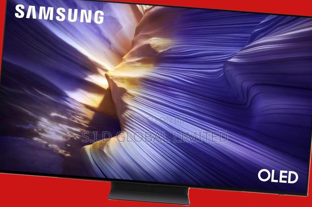 Enjoy Vivid Color Reproduction on Samsung Oled 77" Tv · Photo 2
