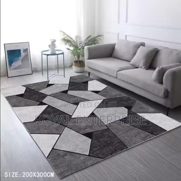 Step Into Comfort: 3d Center Carpets ( 200/300cm ) · Photo 1