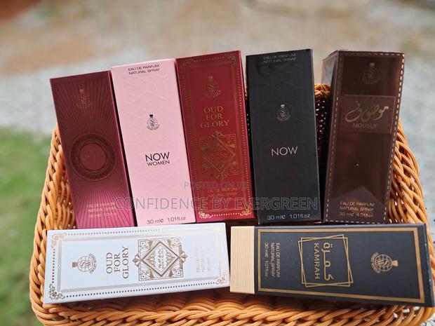 Smart World Mini Perfumes · Photo 1