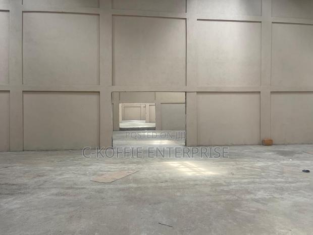 2,200 SQM Wrehouse at North Kaneshie Industrial Area 4 Rent · Photo 1