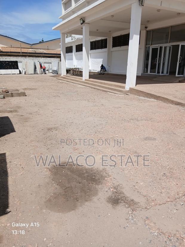 400 Square Meter Warehouse at North Industrrial Area · Photo 2