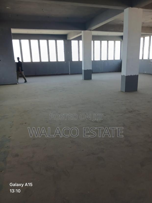 400 Square Meter Warehouse at North Industrrial Area · Photo 6