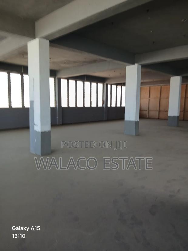 400 Square Meter Warehouse at North Industrrial Area · Photo 8