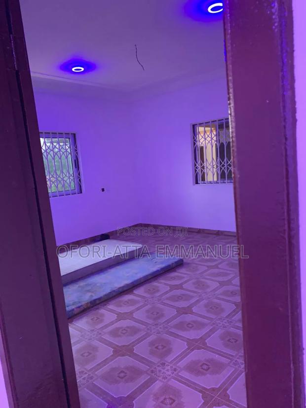 2bdrm Apartment in Amasaman 3Junction, Pokuase for rent · Photo 5