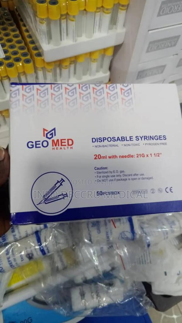 Syringe and Needle 20ml · Photo 1