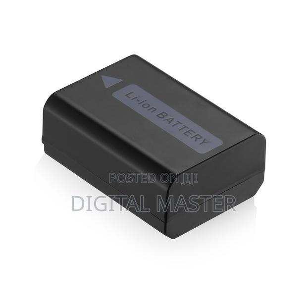 Powerextra Np-Fw50 Battery Smart LCD Display Dual Charger · Photo 5