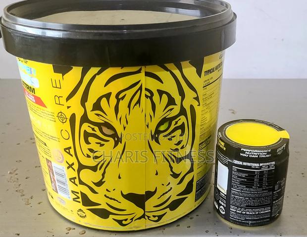 NPL Mass Gainer 4kg and Creatine Monohydrate · Photo 3