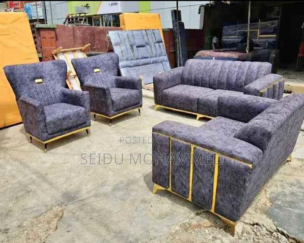 A Set Sofas · Photo 1