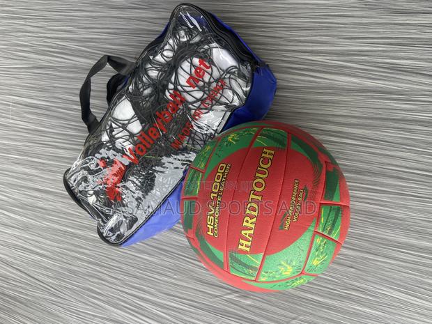 Original Volleyball With Net Available At Cool Price · Photo 2