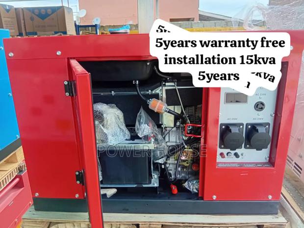 Ultimate Circuit Grid 15kva 16500watts Diesel Honda Genera · Photo 1