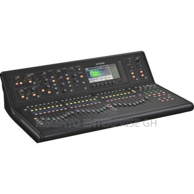 Midas M32 Digital Console for Live and Studio · Photo 1