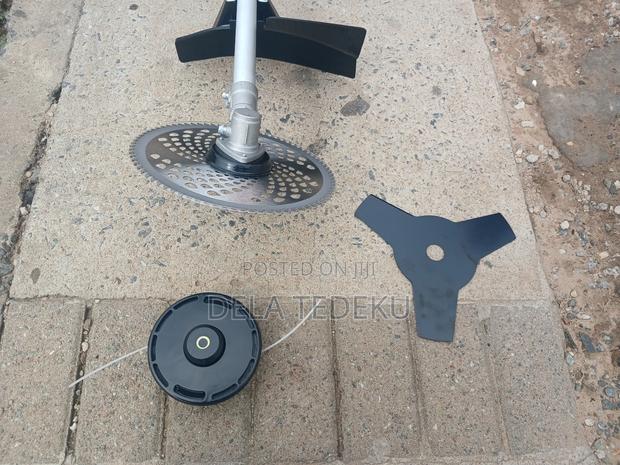 Rio 3in1,Brush Cutter, Weed Cutter, 4 Stroke Gasoline Engine · Photo 3
