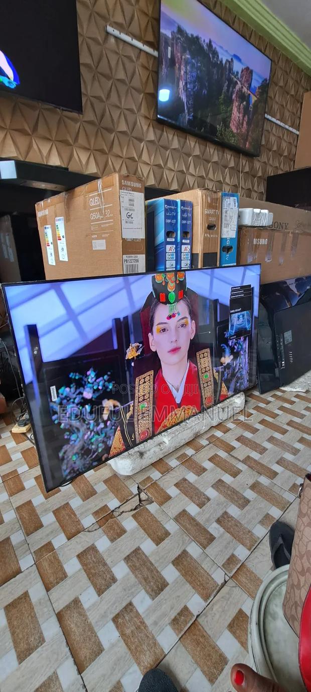 Samsung 55" Neo Qled Qn90b Uhd Smart Alexa Apple Airplay · Photo 6
