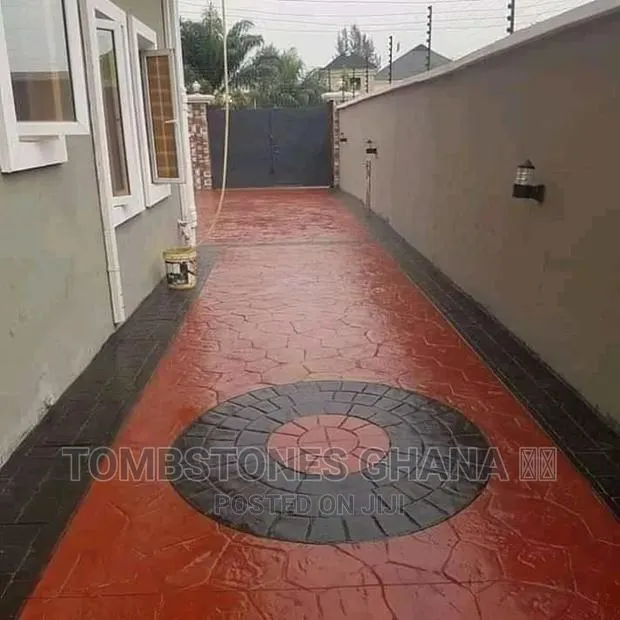 Concrete Stamps Floor Construction · Photo 1