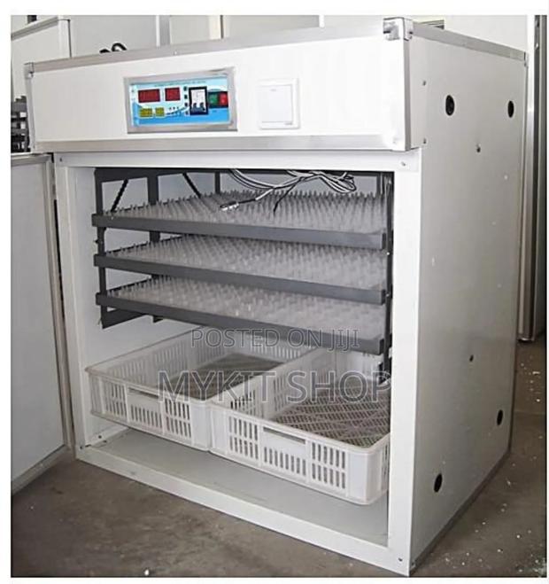 528egg Incubator · Photo 1