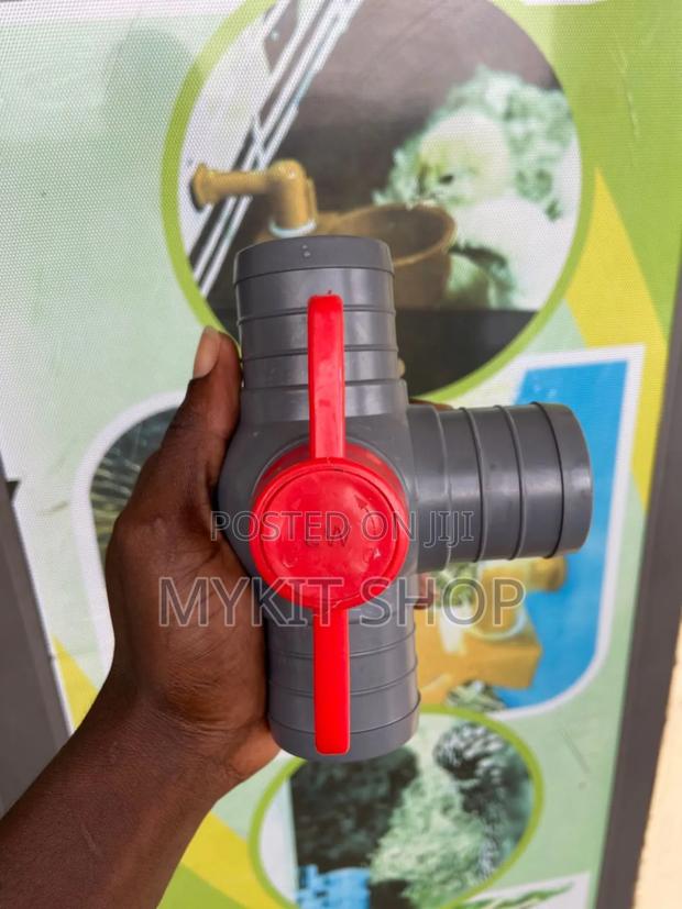 Tee Valves · Photo 1