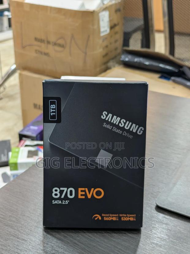 Samsung 1tb 870 Evo Sata Iii 2.5" Internal SSD · Photo 1